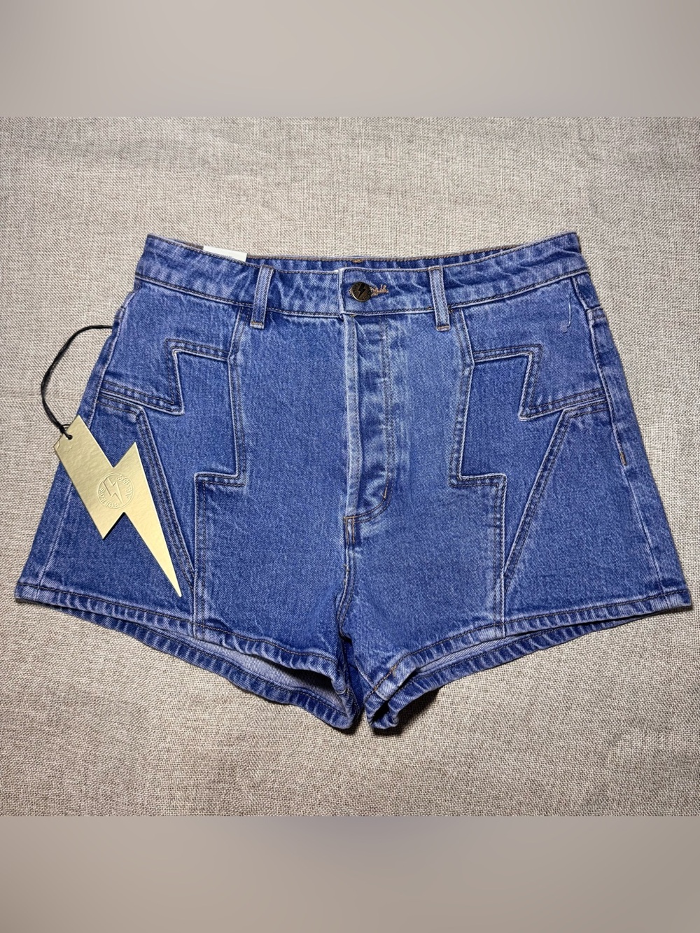 Rolla's x AC/DC Lightning Denim Shorts NWT Size 29 High Rise Blue Jean Shorts - Picture 2 of 13